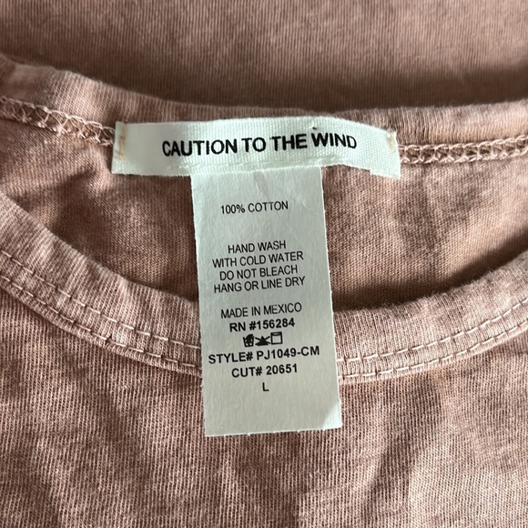 Cowboy Love NWOT Distressed Graphic Tee - Picture 3 of 3